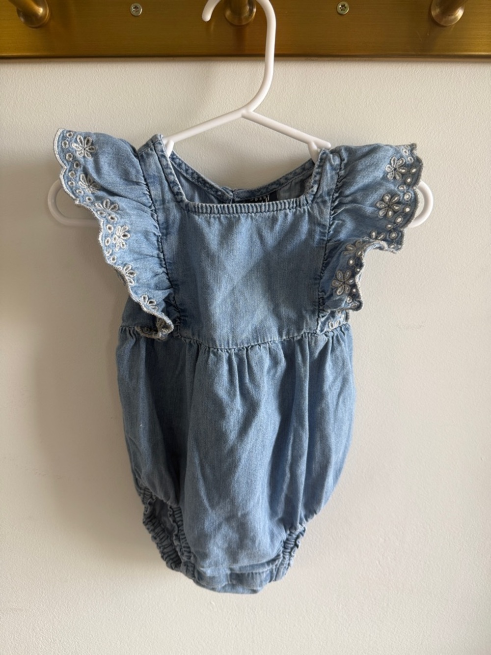 Baby GAP 6-12m Light Blue Denim Baby Romper with Button Back